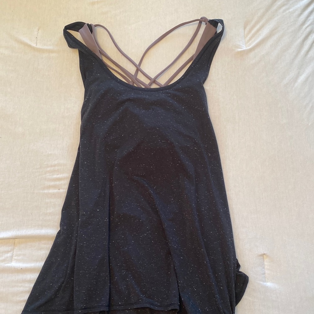 Cute Lululemon tank top with a built in bra